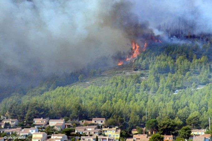 Incendie dans le massif de l'Esterel ete 2003